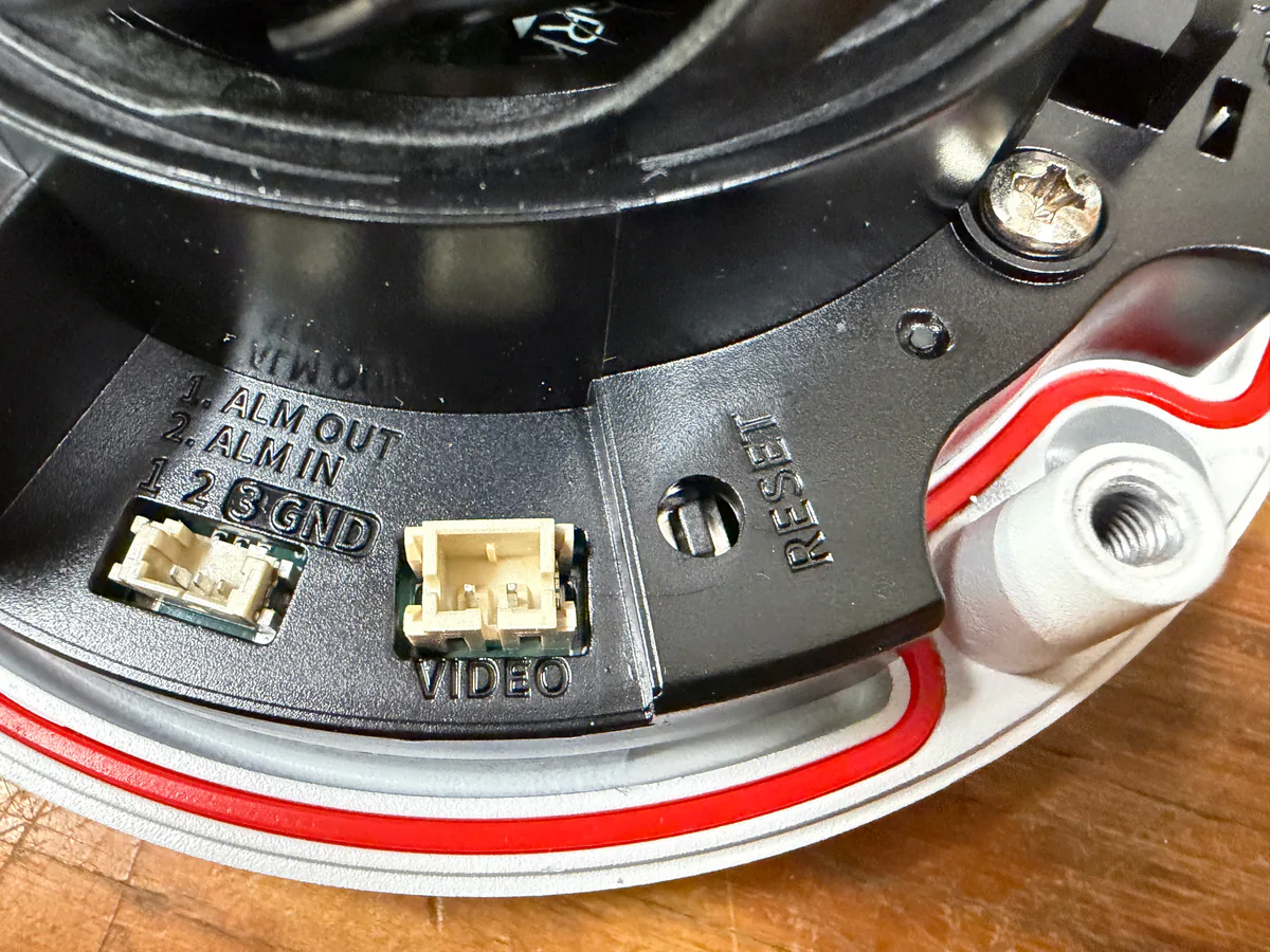 Vidimost technician performing a factory reset and rebuilding the credential vault on a Chicago security system during a takeover